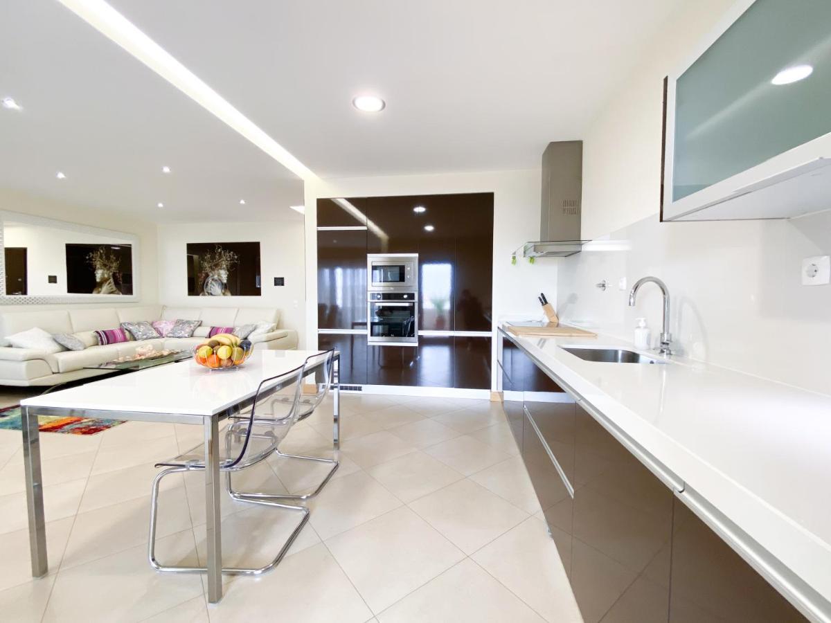 Luxury Condominium Apartment With Swimming Pool #1903 Lagos Exterior foto